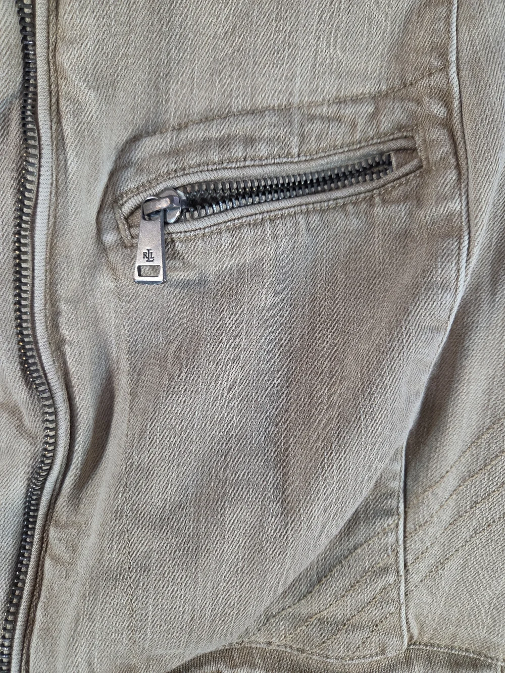 $36  Lauren Ralph Lauren Women's Beige Stretch Denim Moto Jacket with Zip Pocket